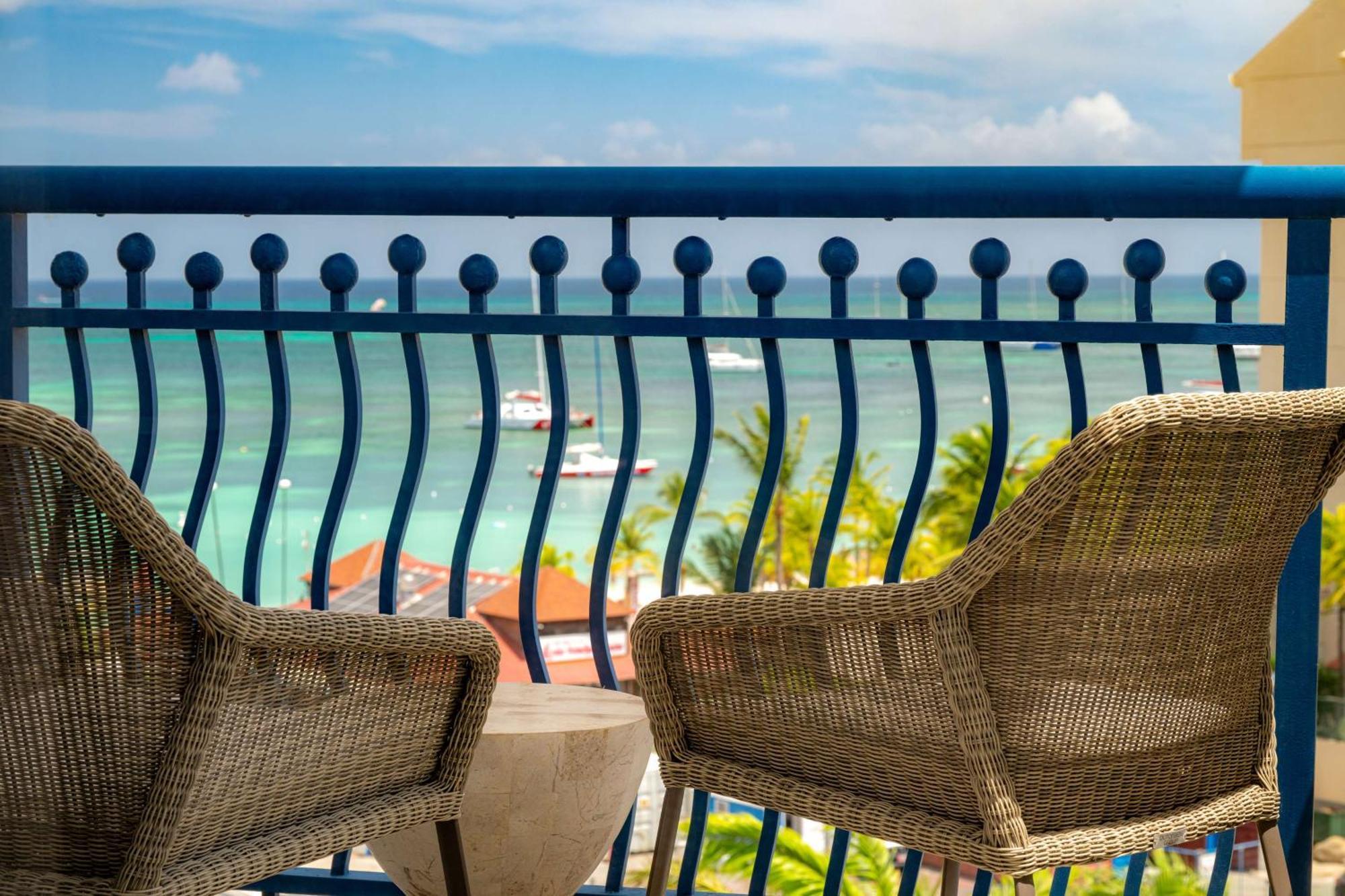 Hilton Aruba Caribbean Resort & Casino Palm Beach Bagian luar foto
